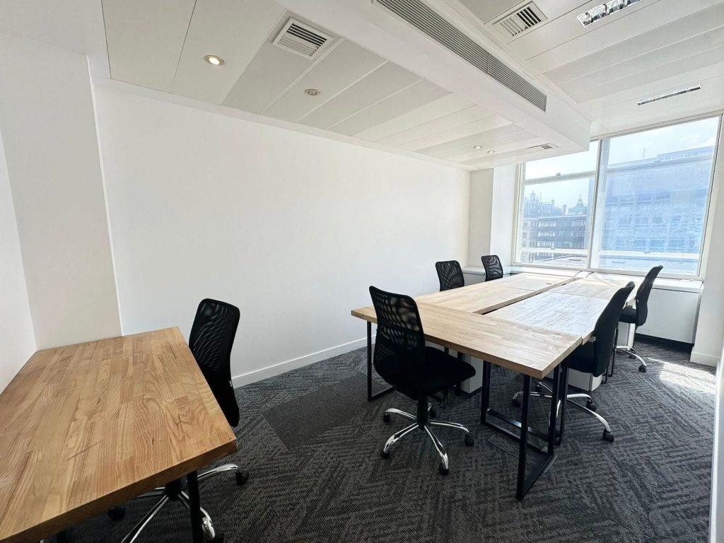 Office 446A available for long-term office rental London at 33 Cavendish Square