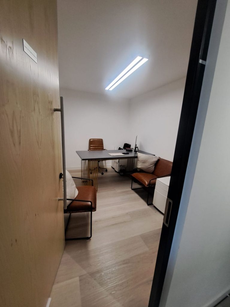 Serviced office in South Kensington – interior of Office 34 at 189 Brompton Road