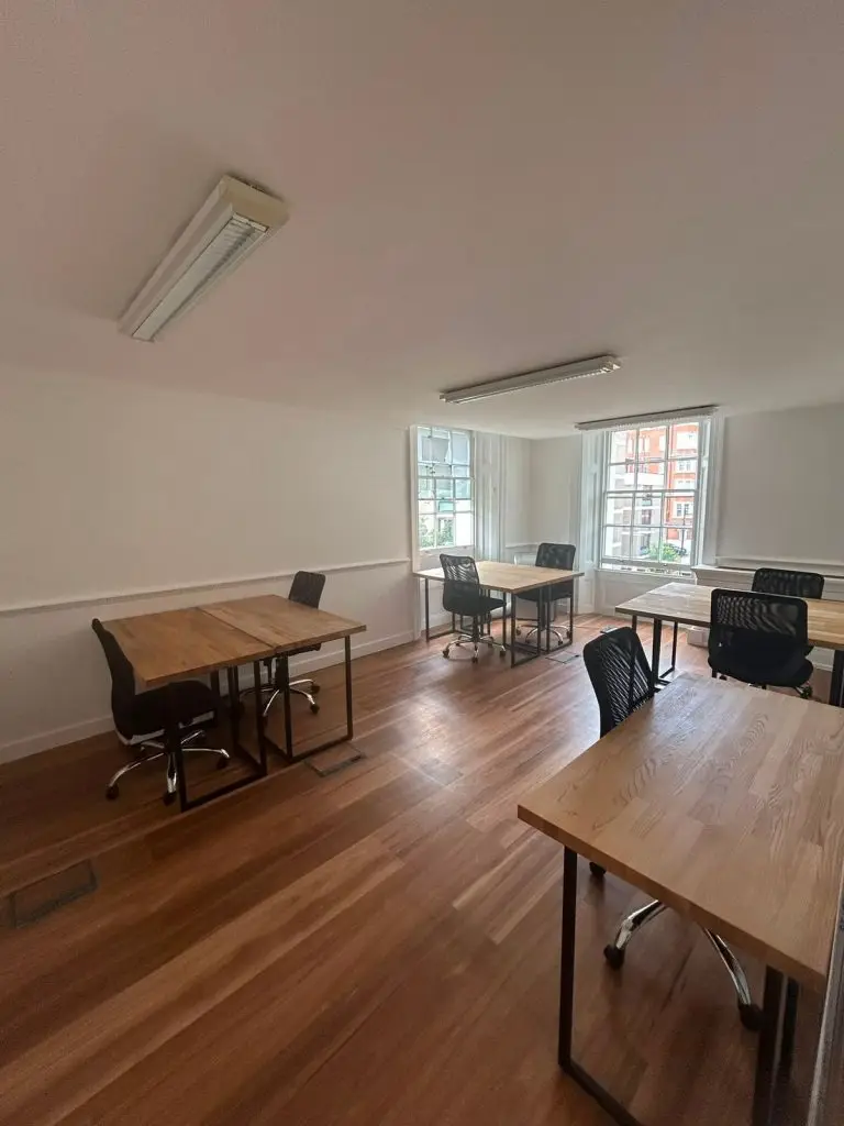 Large Workspace in Mayfair at 27 Hill Street with office space for up to seven desks