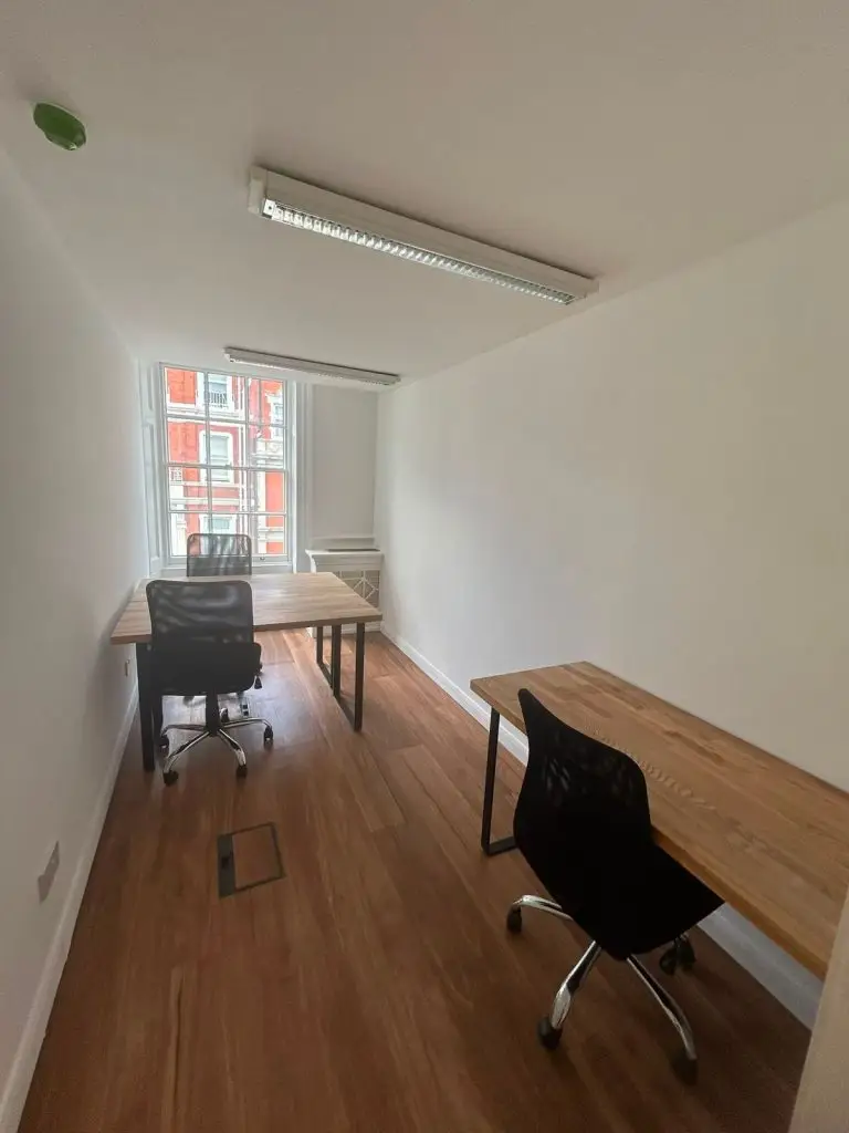 Small Workspace in Mayfair at 27 Hill Street with office space for up to three desks