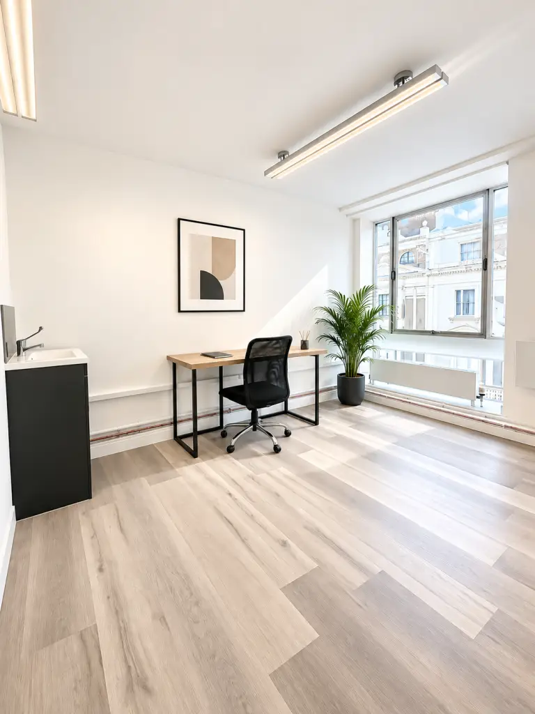 Clinical Space Near Harrods with Healthcare Room SW3 at 189 Brompton Road