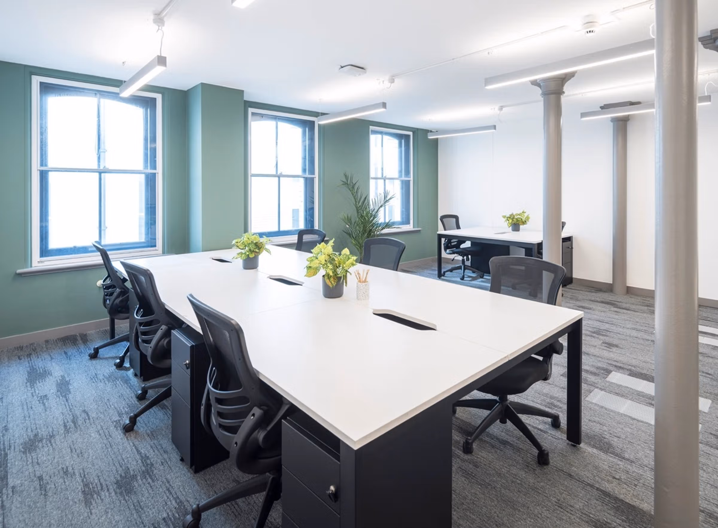 5-desk office, 148 sq ft at Holborn, 1 Quality Court, WC2A 1HR