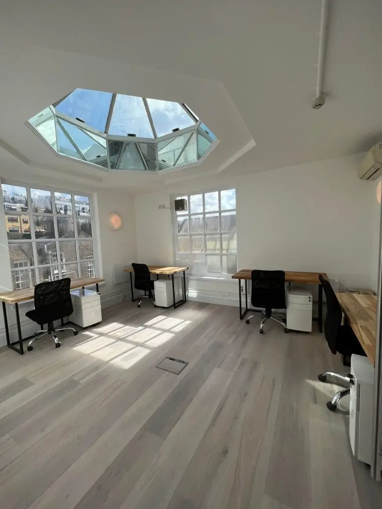 Flexible Workspace SW3 with Business Space in Knightsbridge at 189 Brompton Road